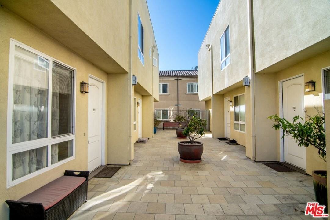 11428 National Blvd Apt 103 #103 - Photo 4 of 43