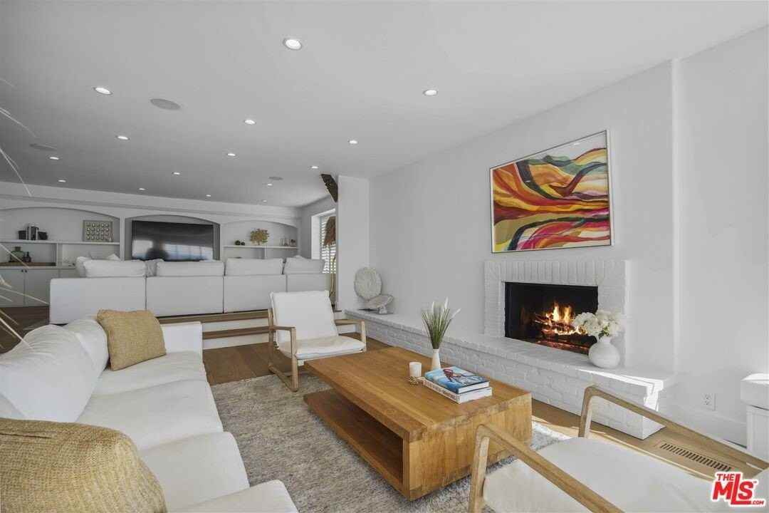 31500 Victoria Point Rd - Photo 6 of 50