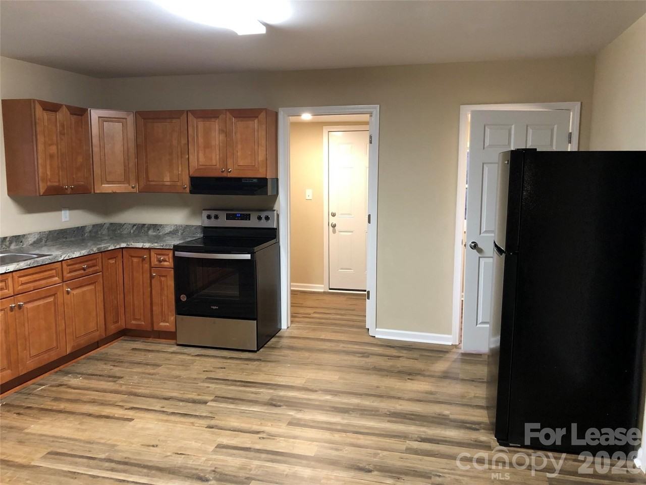 3714 E Highway 27 - Photo 4 of 11