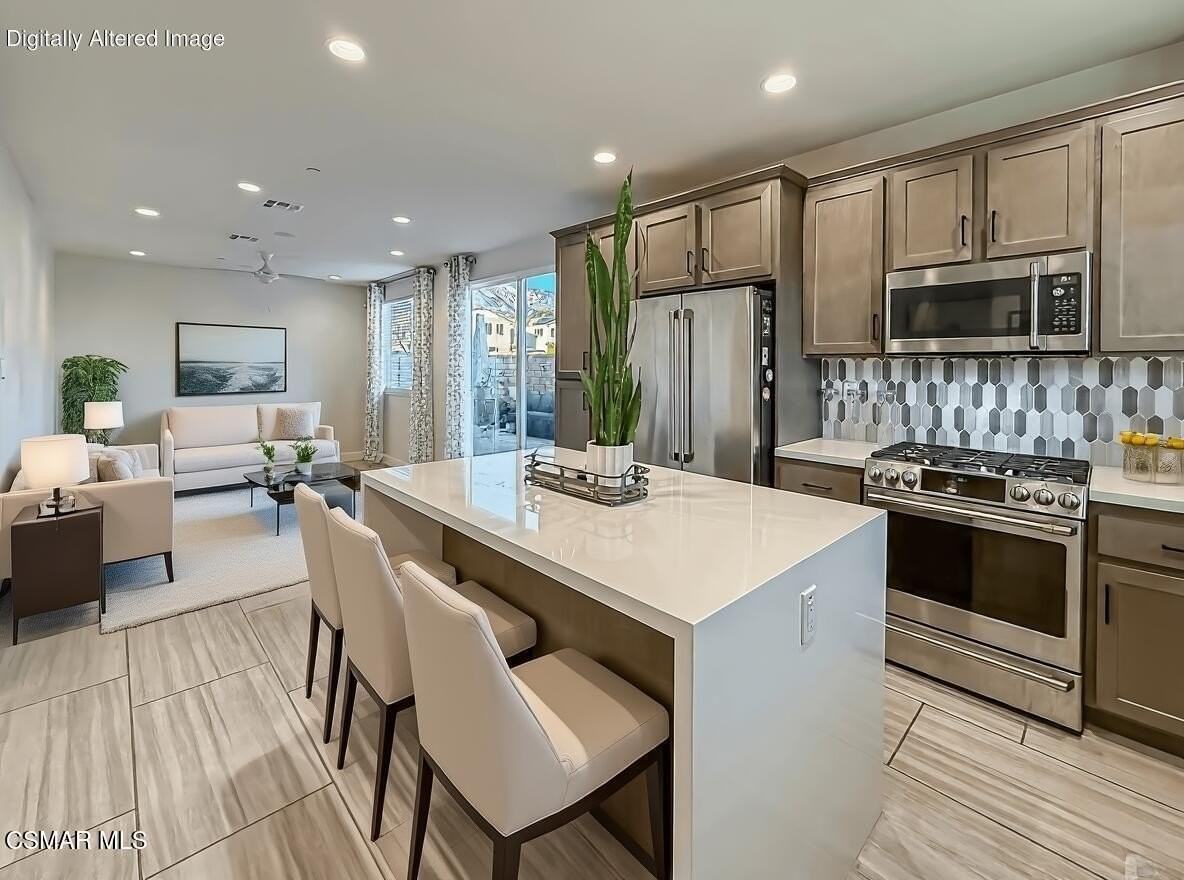 2035 N Pump House Ln - Photo 6 of 50