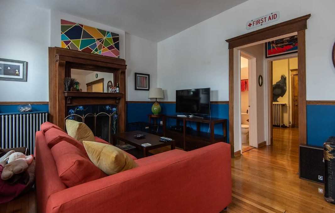 W Wrightwood Ave & N Clark St - Photo 7 of 20