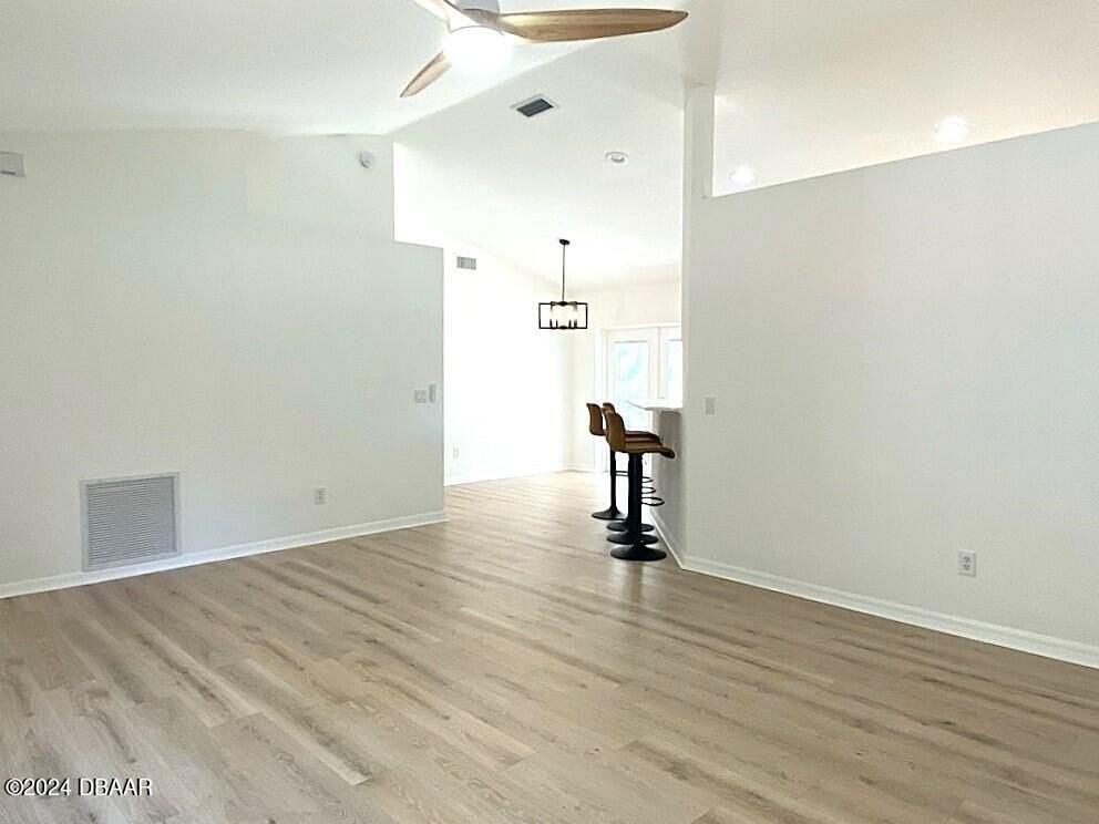 1047 S Myrtle Ave - Photo 3 of 20