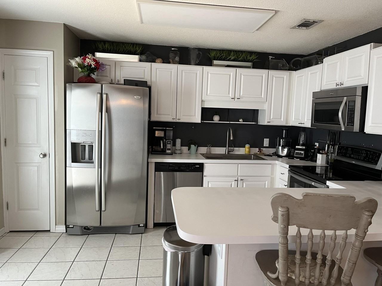 1098 Forest Lake Ter - Photo 7 of 24