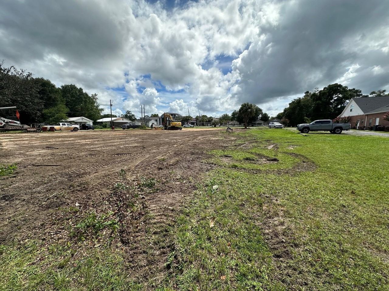 333A S Ferdon Blvd - Photo 2 of 5