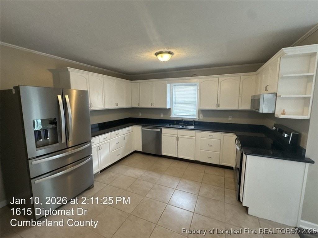 1615 Diplomat Dr - Photo 7 of 21