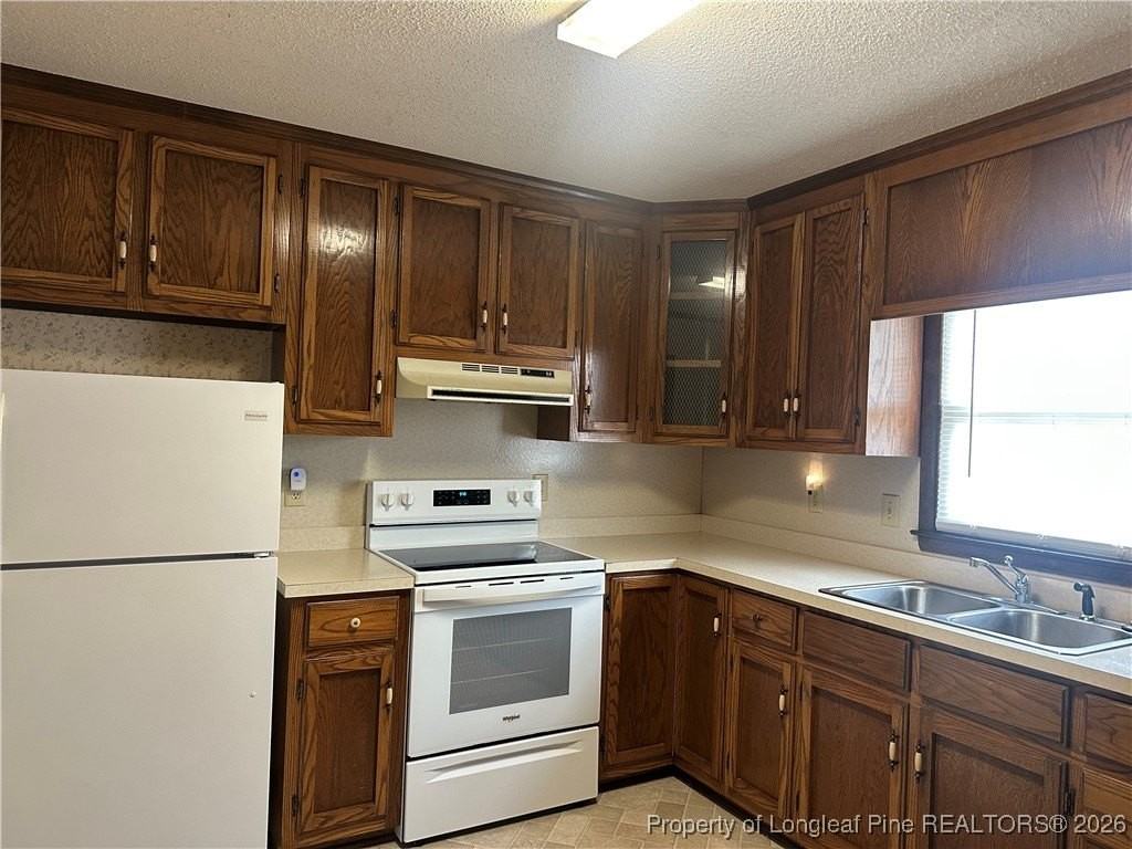 3702 Cliffridge Dr Apt 1 - Photo 2 of 6