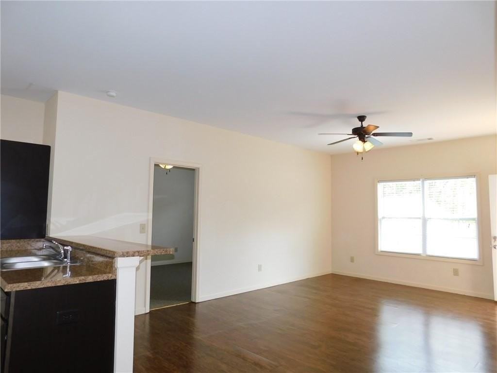 40A Lora Ln - Photo 5 of 10