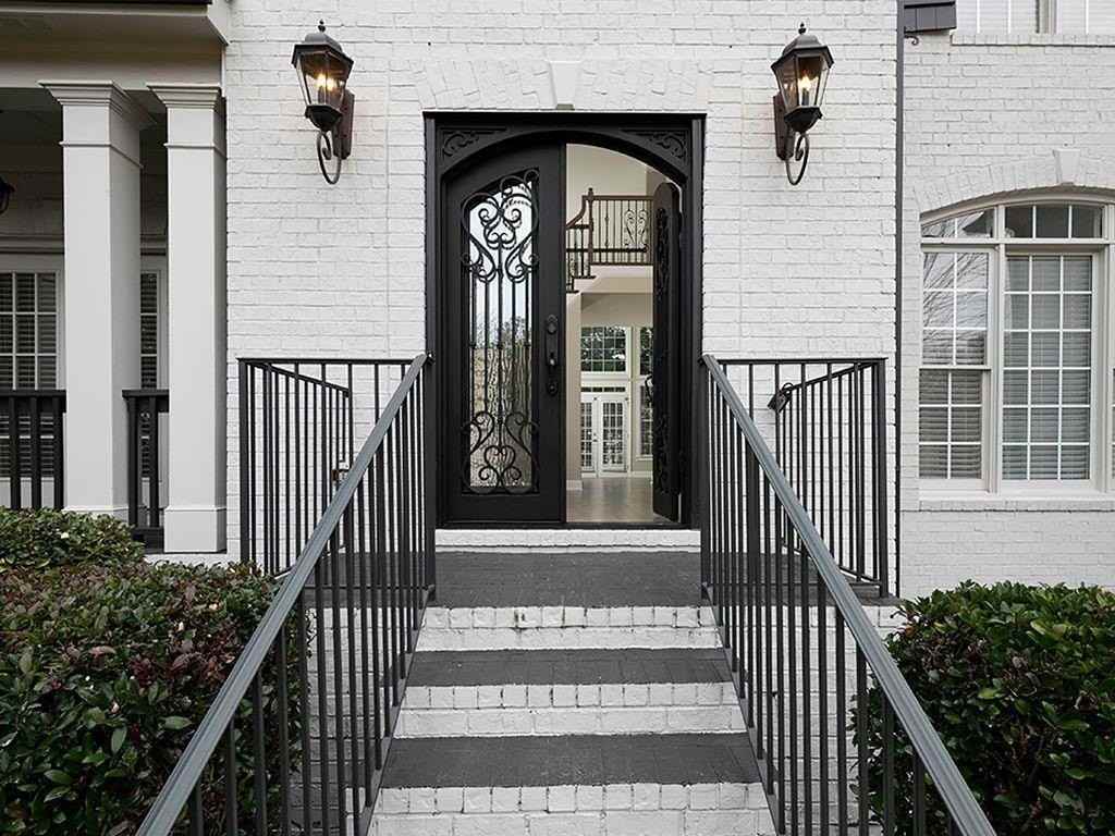 4055 Saint Michelle Ln - Photo 3 of 50