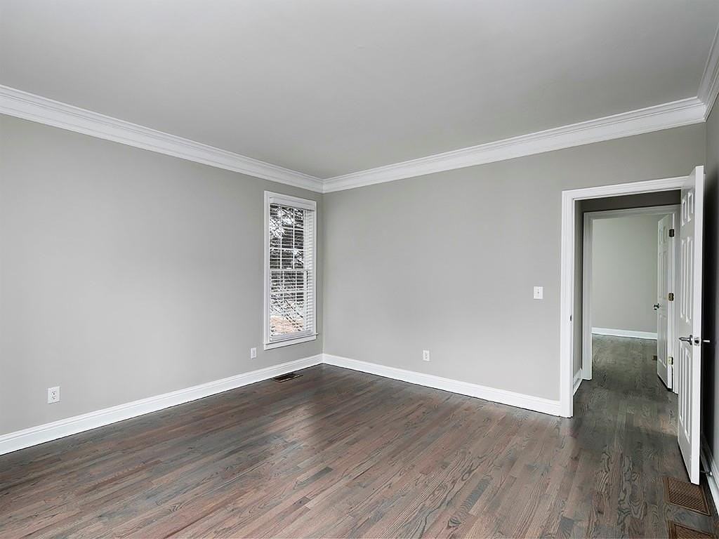 4055 Saint Michelle Ln - Photo 5 of 50