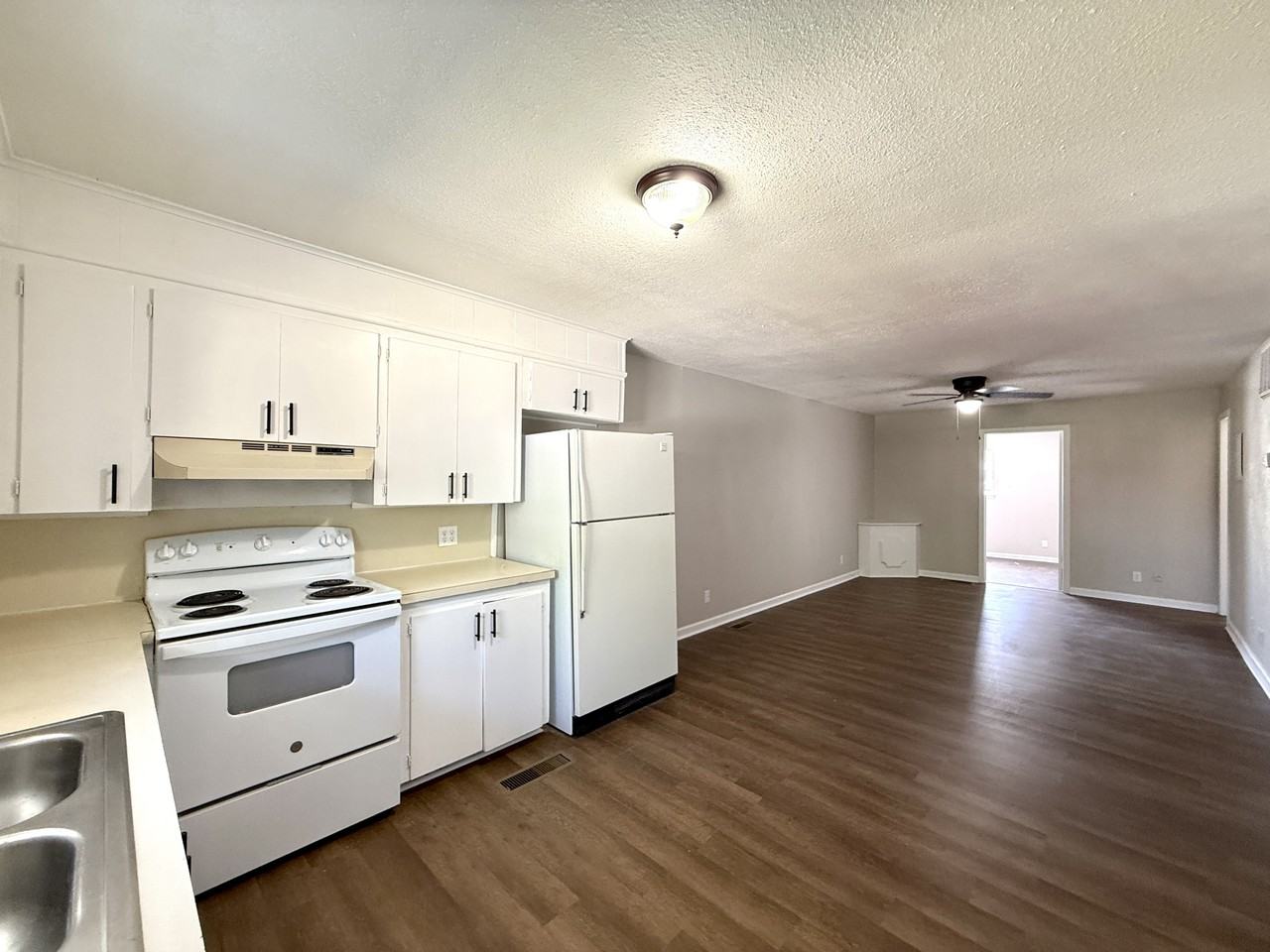 601 A St Nw #1 - Photo 2 of 15