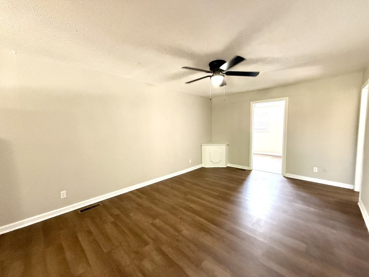 601 A St Nw #1 - Photo 6 of 15