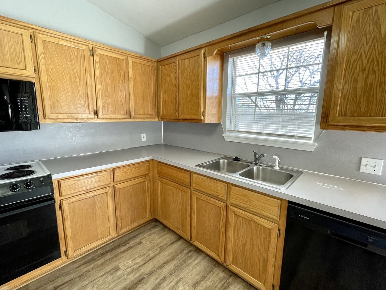 2301 Cimmarron Dr #1 - Photo 2 of 17