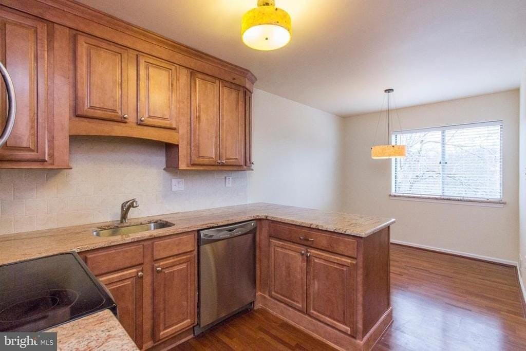 50 Woodside Rd #17 - Photo 6 of 26