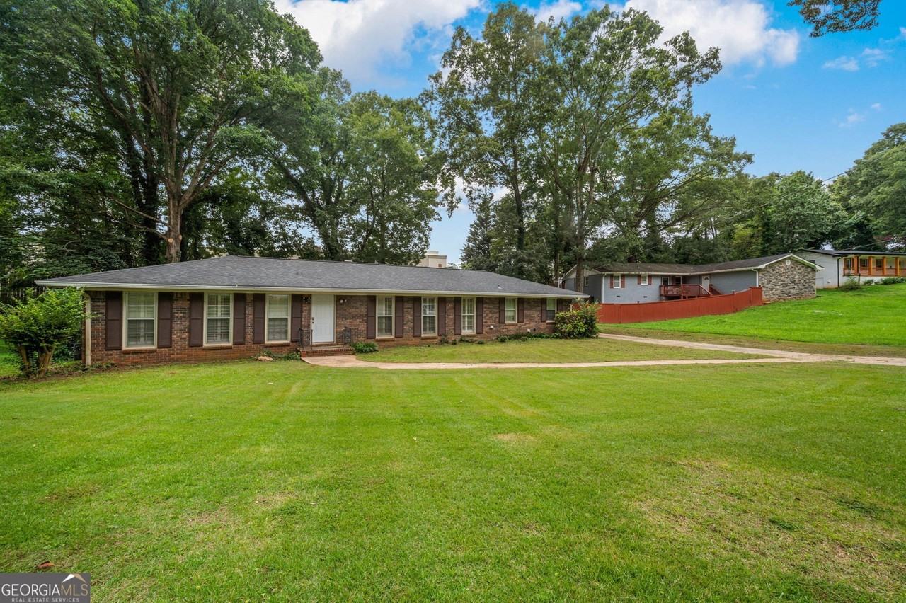 4839 Lehigh Dr - Photo 2 of 29