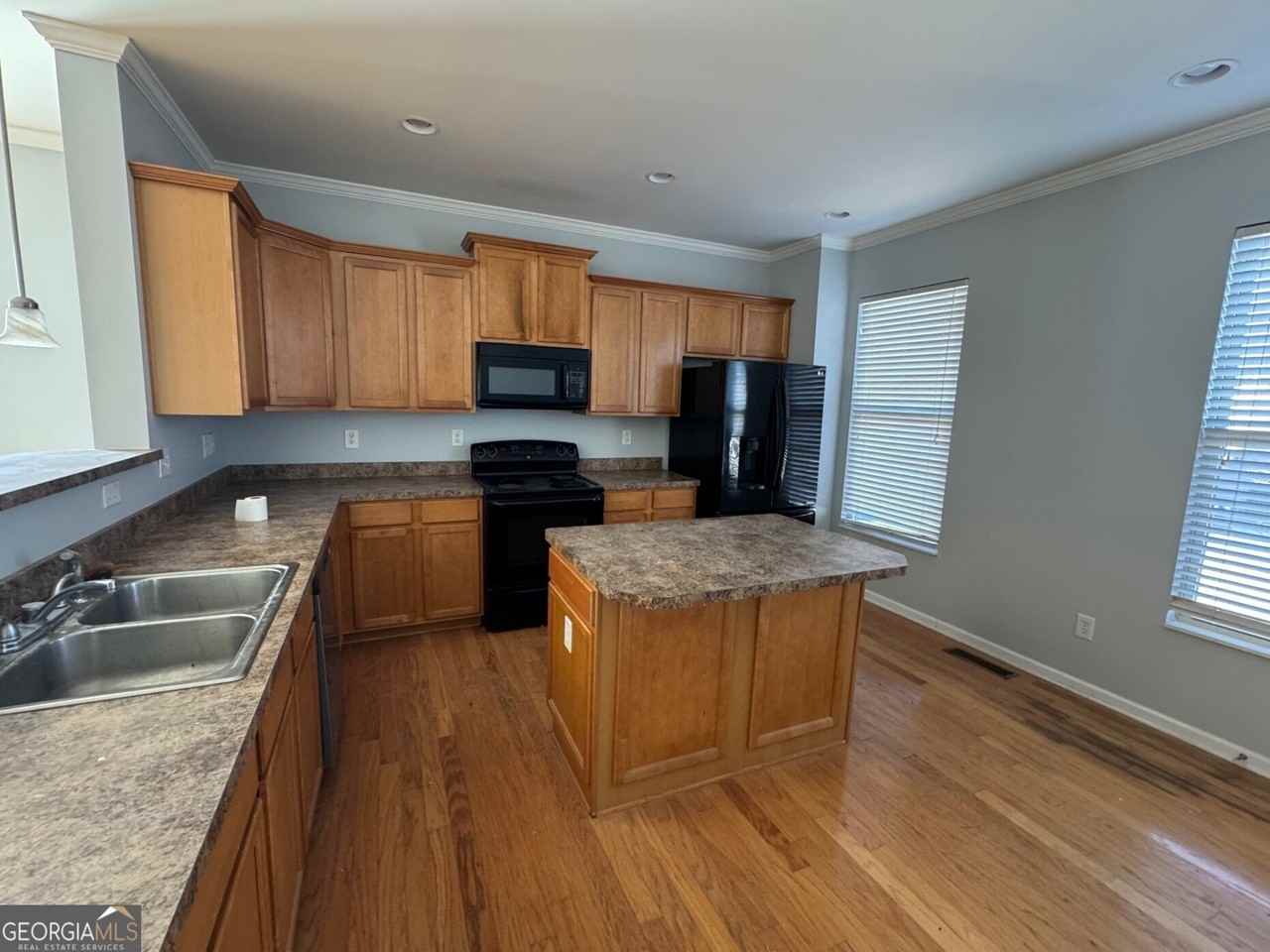 1131 Laurel Valley Ct - Photo 6 of 15