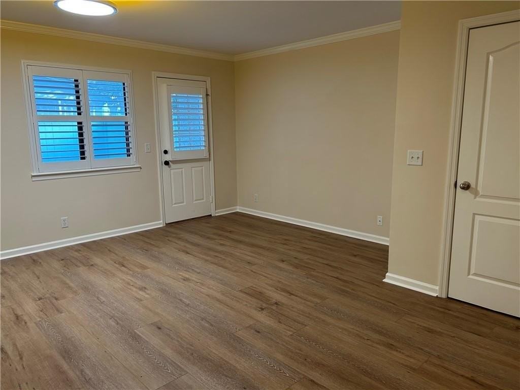 104 Courtyard Villas #D9 - Photo 5 of 21