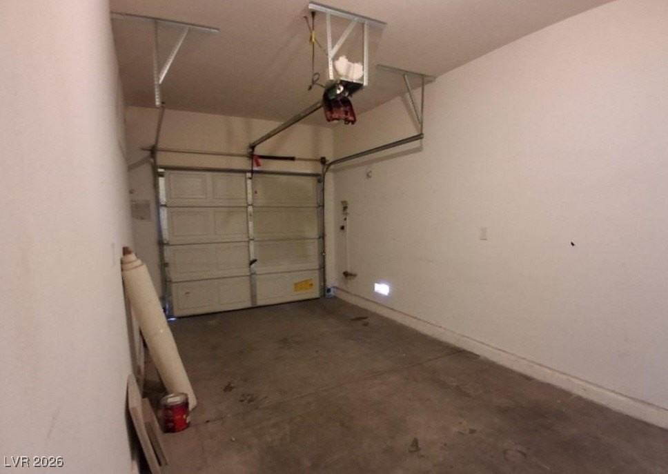 1215 Oak Village Ave - Photo 5 of 12