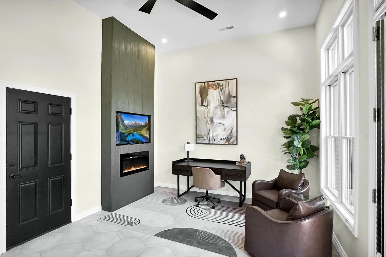 509 Lewis St - Photo 2 of 15