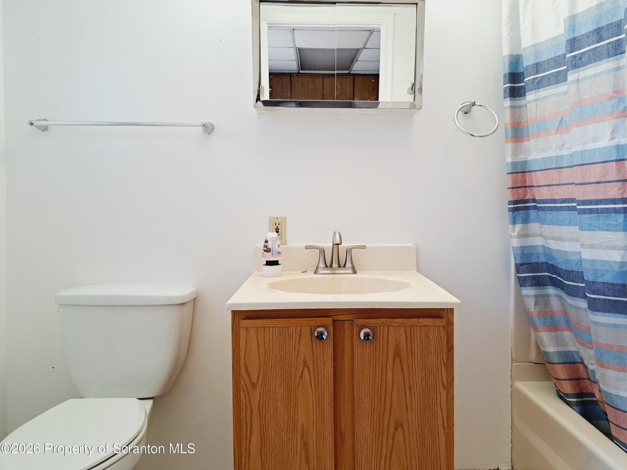 1318 Jefferson Ave Apt 2 #2 - Photo 6 of 12