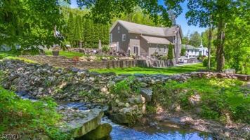 featured image of 1856 Rt565 #1