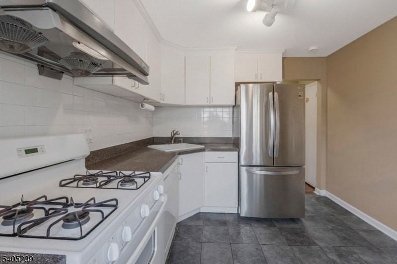 11 Dartmouth Ave #4B - Photo 4 of 23