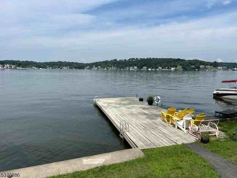 19 Windemere Ave #1 - Photo 2 of 17