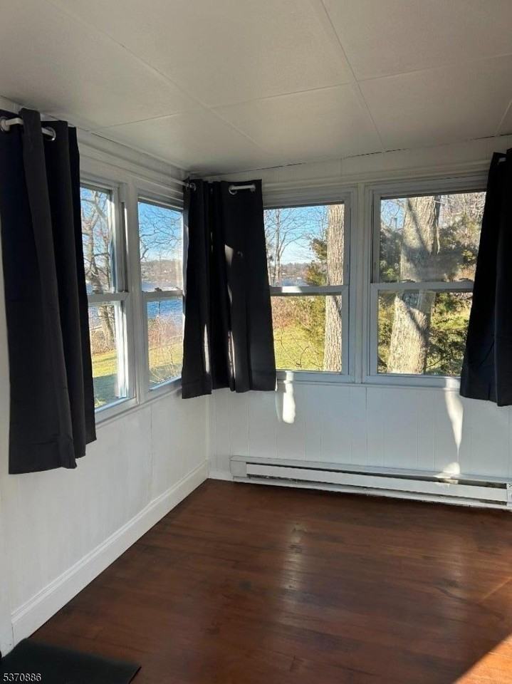 19 Windemere Ave #1 - Photo 7 of 17