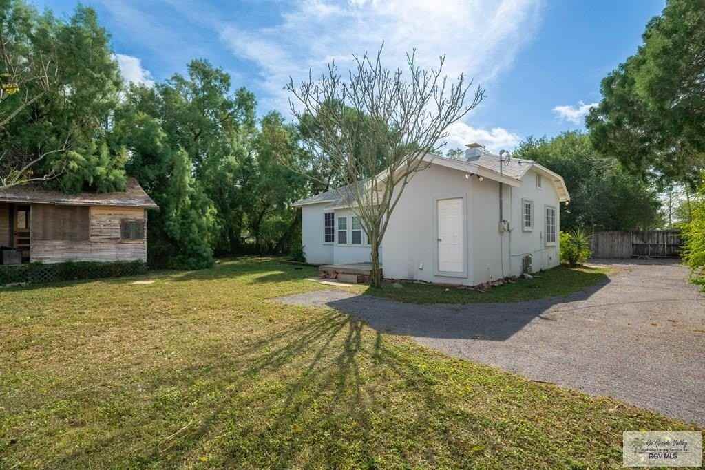 3495 Boca Chica Blvd - Photo 4 of 31