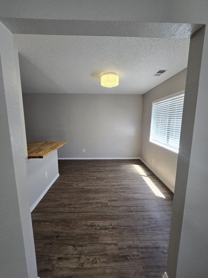 349 River Rd #0 - Photo 4 of 10