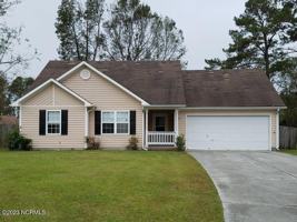 featured image of 418 Eucalyptus Ln