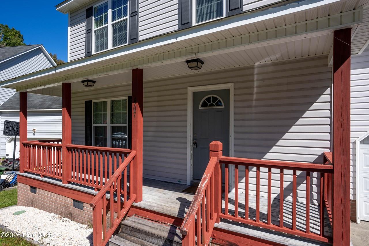 607 Riva Ridge Rd - Photo 2 of 20