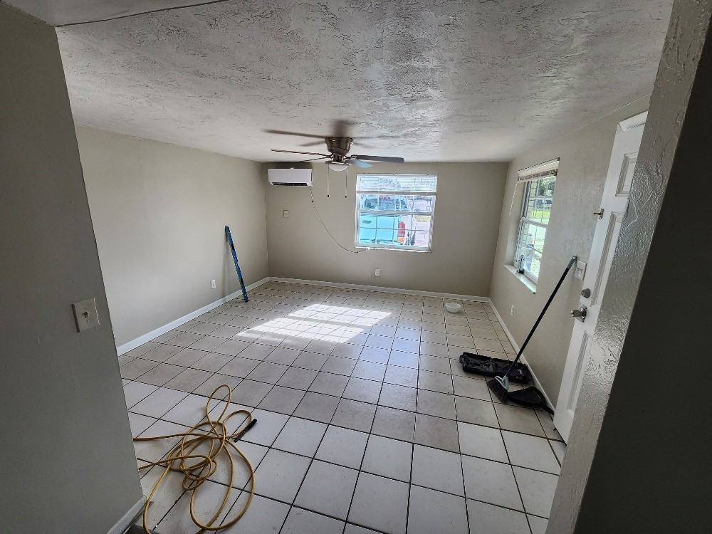 4201 44th Street North #A - Photo 5 of 14