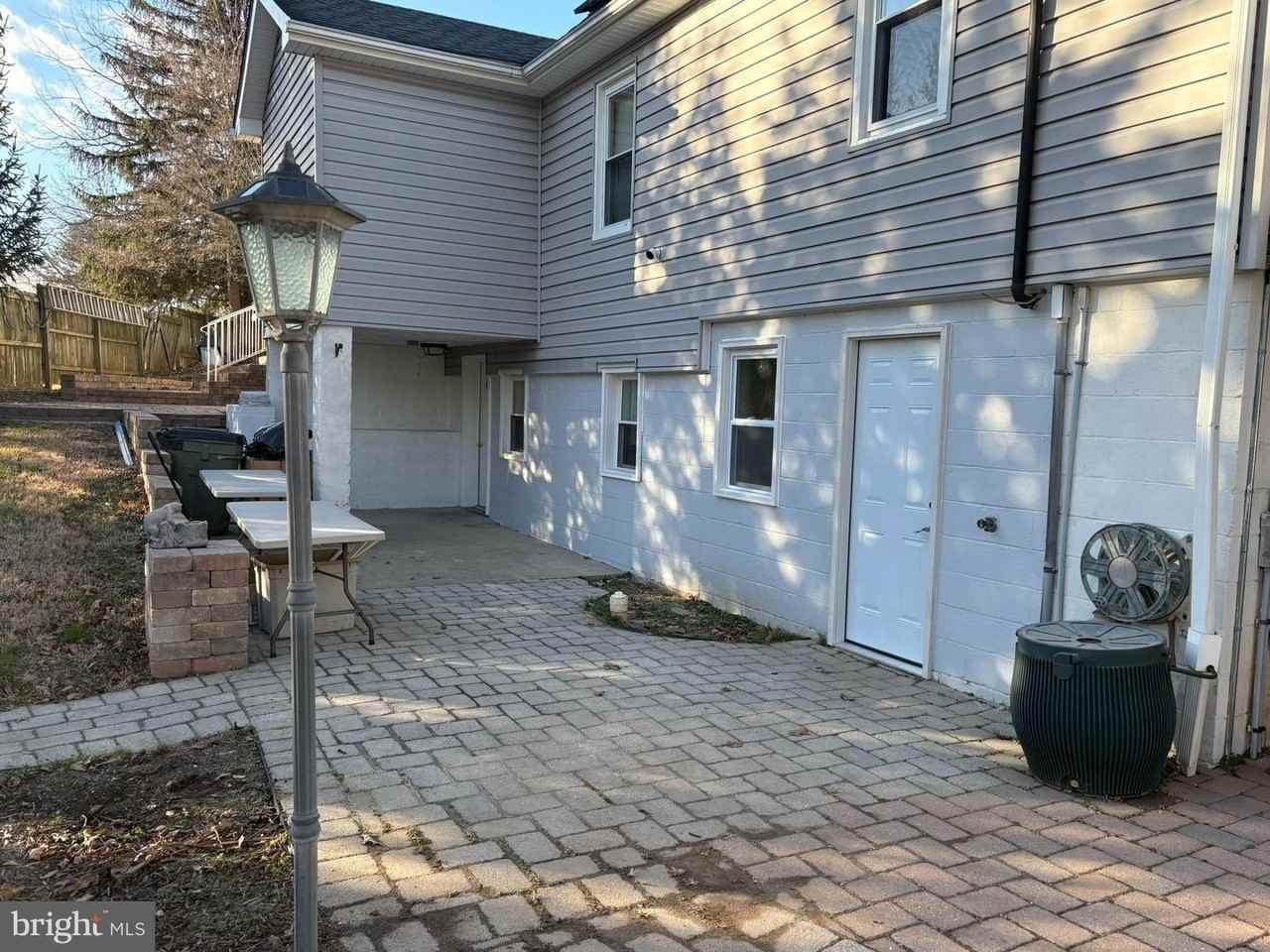 2851 New Windsor Rd - Photo 2 of 18