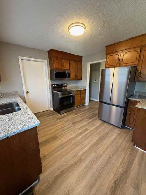 1221 Vine St #1 - Photo 5 of 9