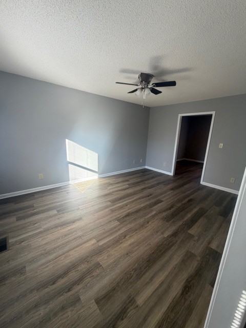 1221 Vine St #1 - Photo 7 of 9