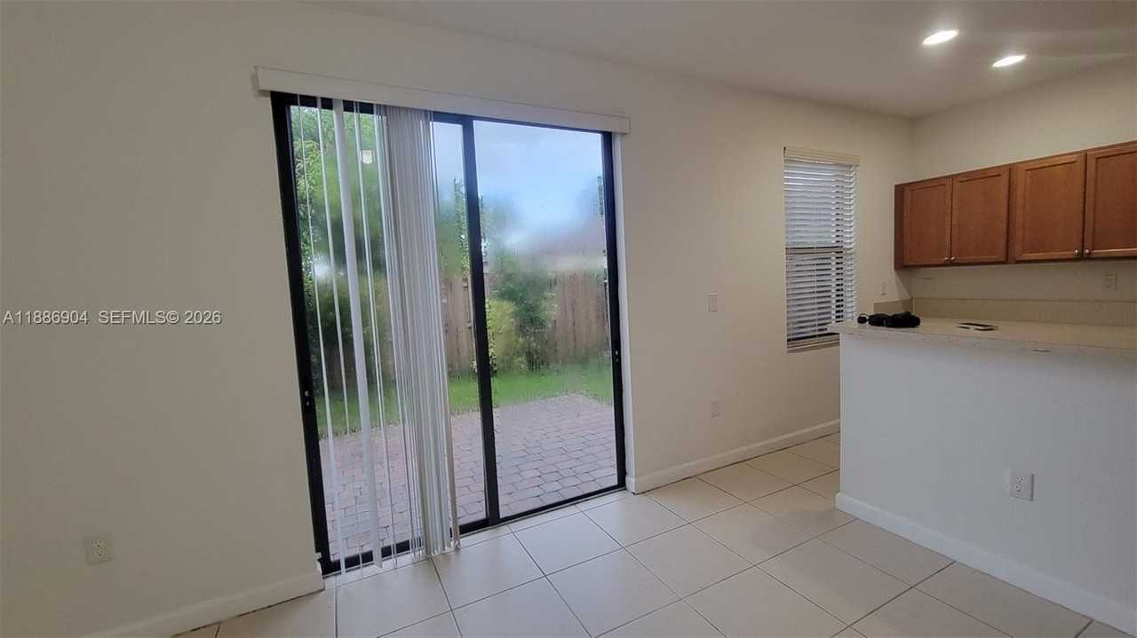 4219 Sw 164th Ct #4219 - Photo 7 of 31