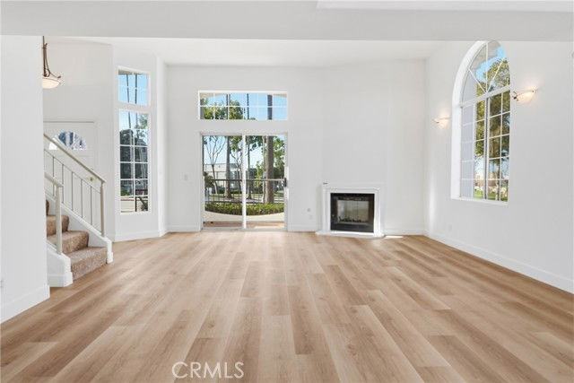 200 N Catalina Ave #F - Photo 4 of 5