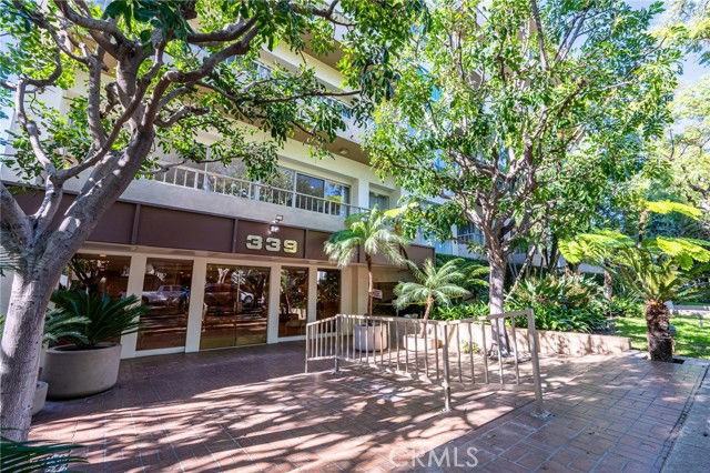 339 N Palm Dr #PH1 - Photo 3 of 8