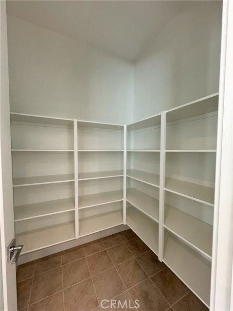 283 Lynx - Photo 3 of 8