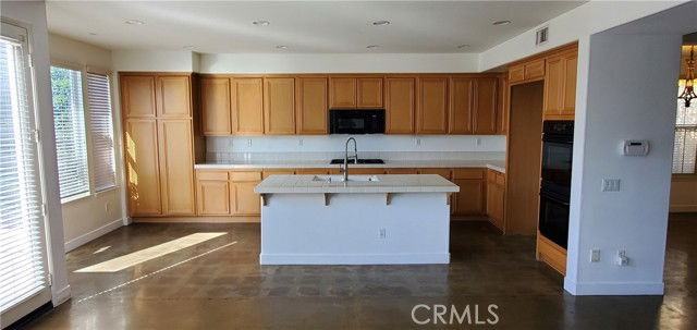 20806 Lugano Way - Photo 2 of 8