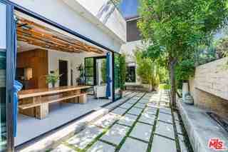 4233 Shadyglade Ave - Photo 3 of 8