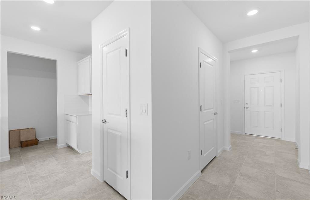 1587 Lake Jessup Cir - Photo 5 of 8