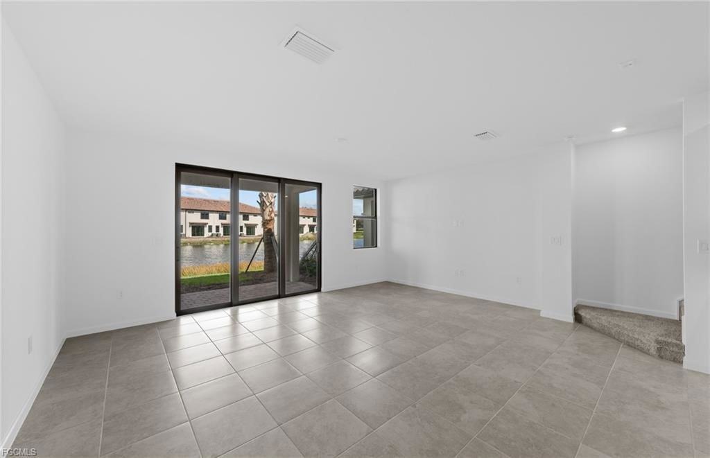 1587 Lake Jessup Cir - Photo 6 of 8