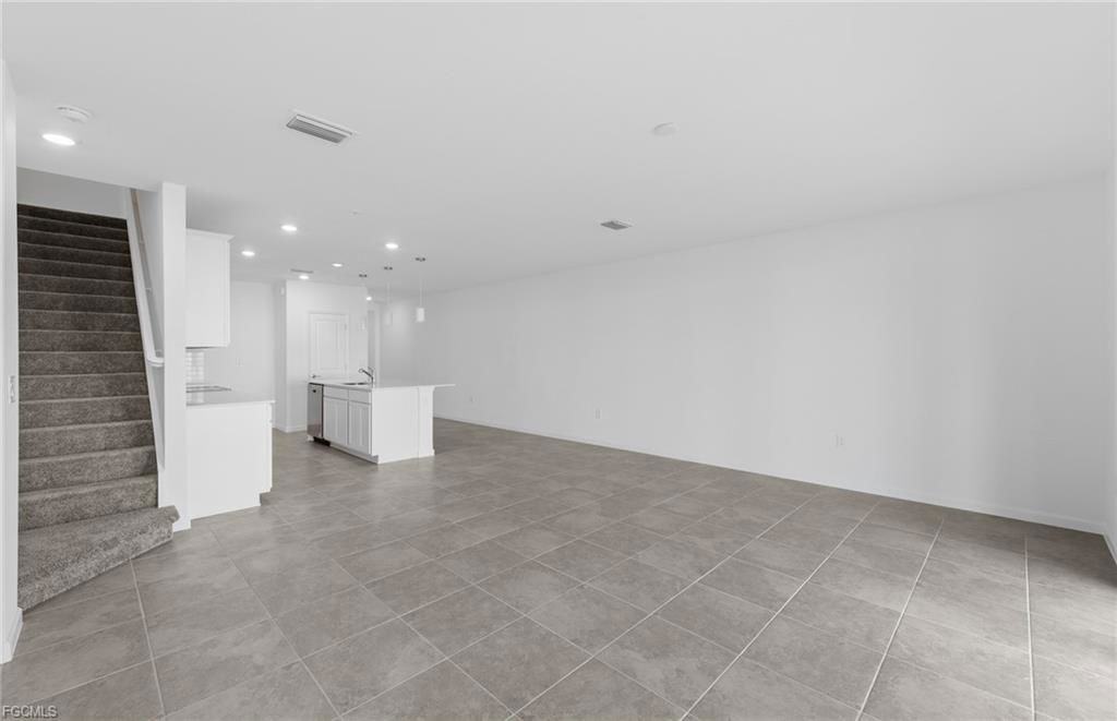 1587 Lake Jessup Cir - Photo 7 of 8