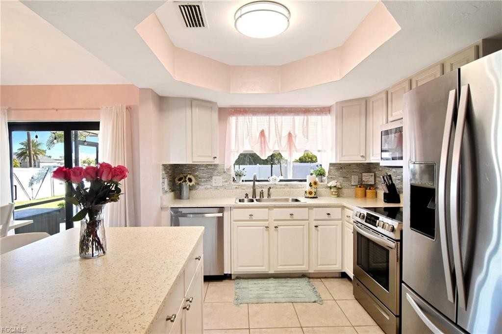 4531 Sw 14th Pl - Photo 7 of 8