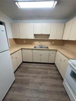 featured image of 1085 W 68th St #309