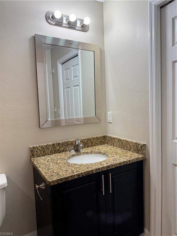 3022 Sw 14th Ct - Photo 6 of 8