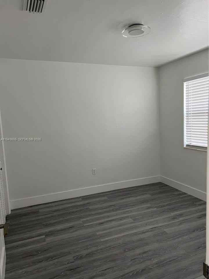 59 E 20th St #59 - Photo 6 of 8