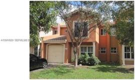 825 Sw 6th Pl - Photo 1 of 1