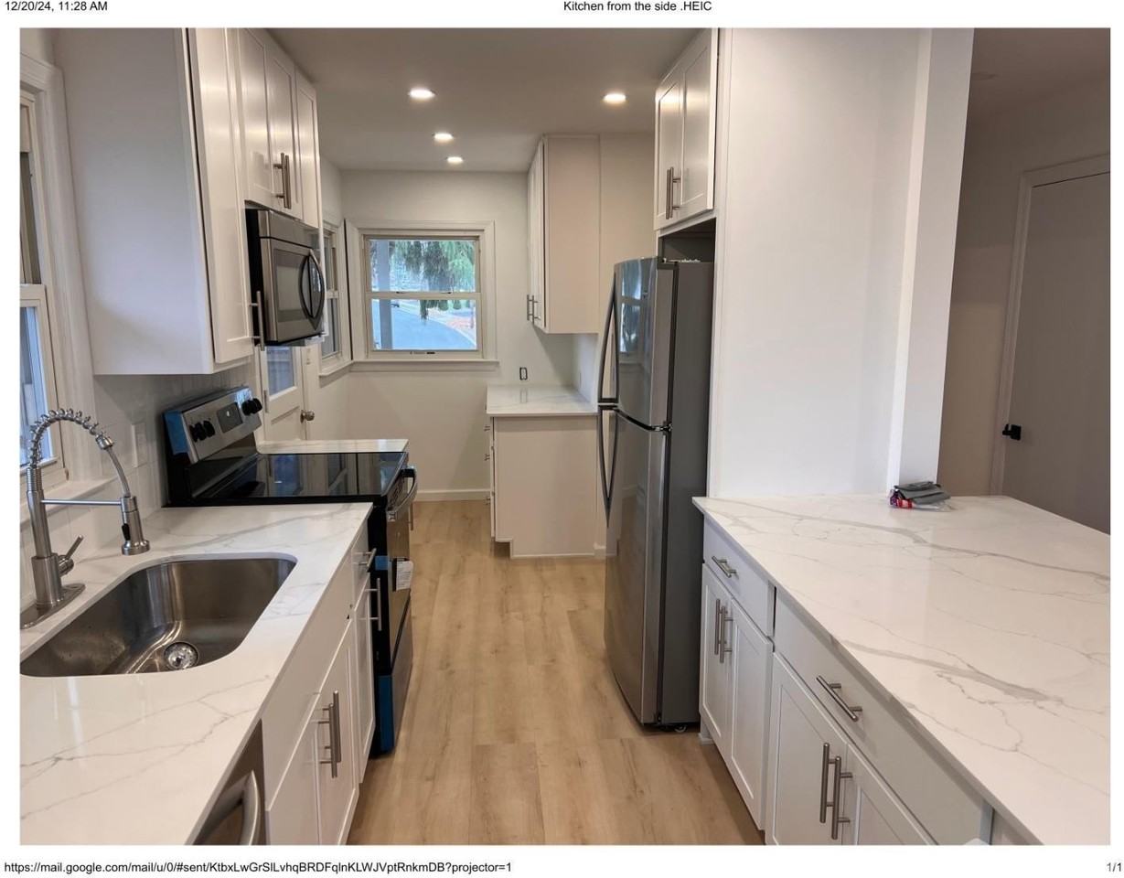 18 Bradford Rd - Photo 3 of 10